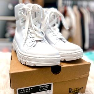 Dr. Martens Combs Platform Boot - Women's size 7